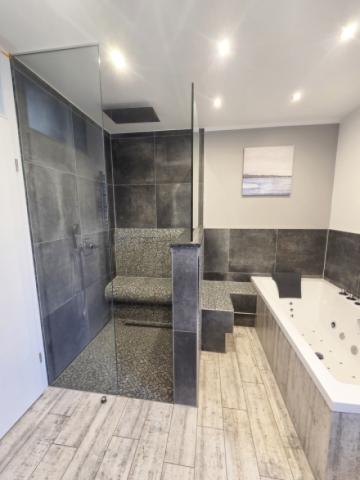 EG Luxusdusche