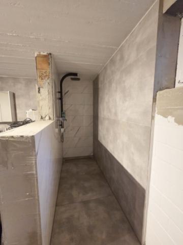 Keller Aupair-Dusche