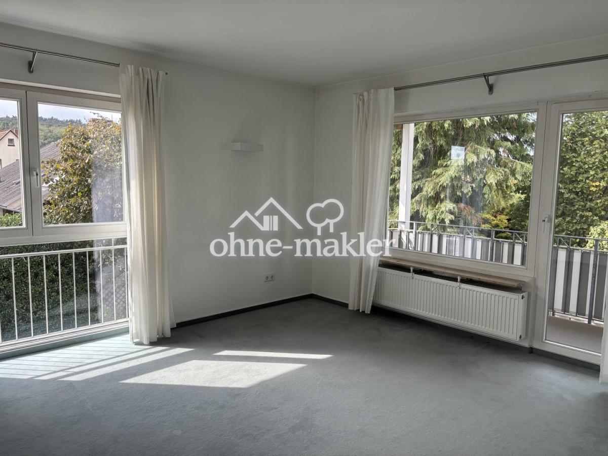 Zimmer mit Balkon,Obergeschoss