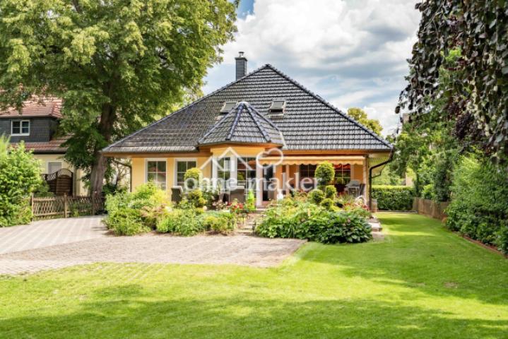 Haus und Südwestgarten