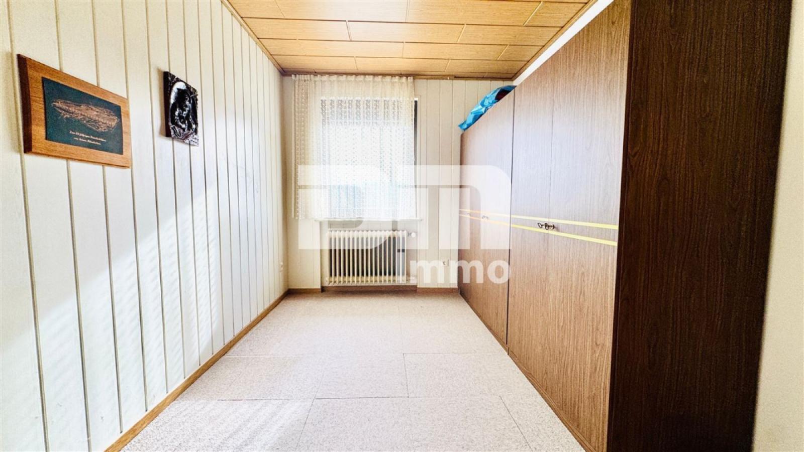 OG Gäste / Büro / Ankleide