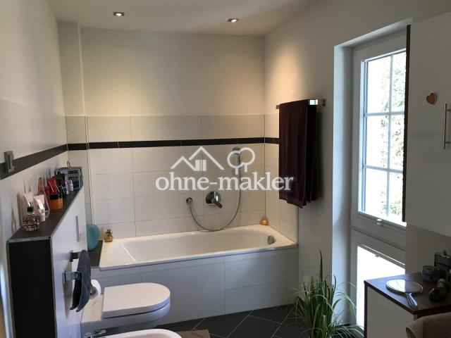 Badezimmer (OG)