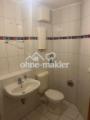 Bad: Waschbecken / WC