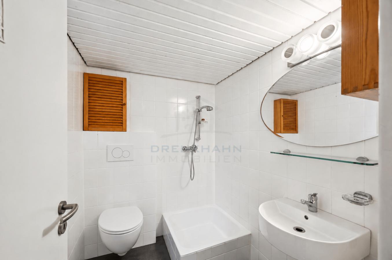 Badezimmer KG