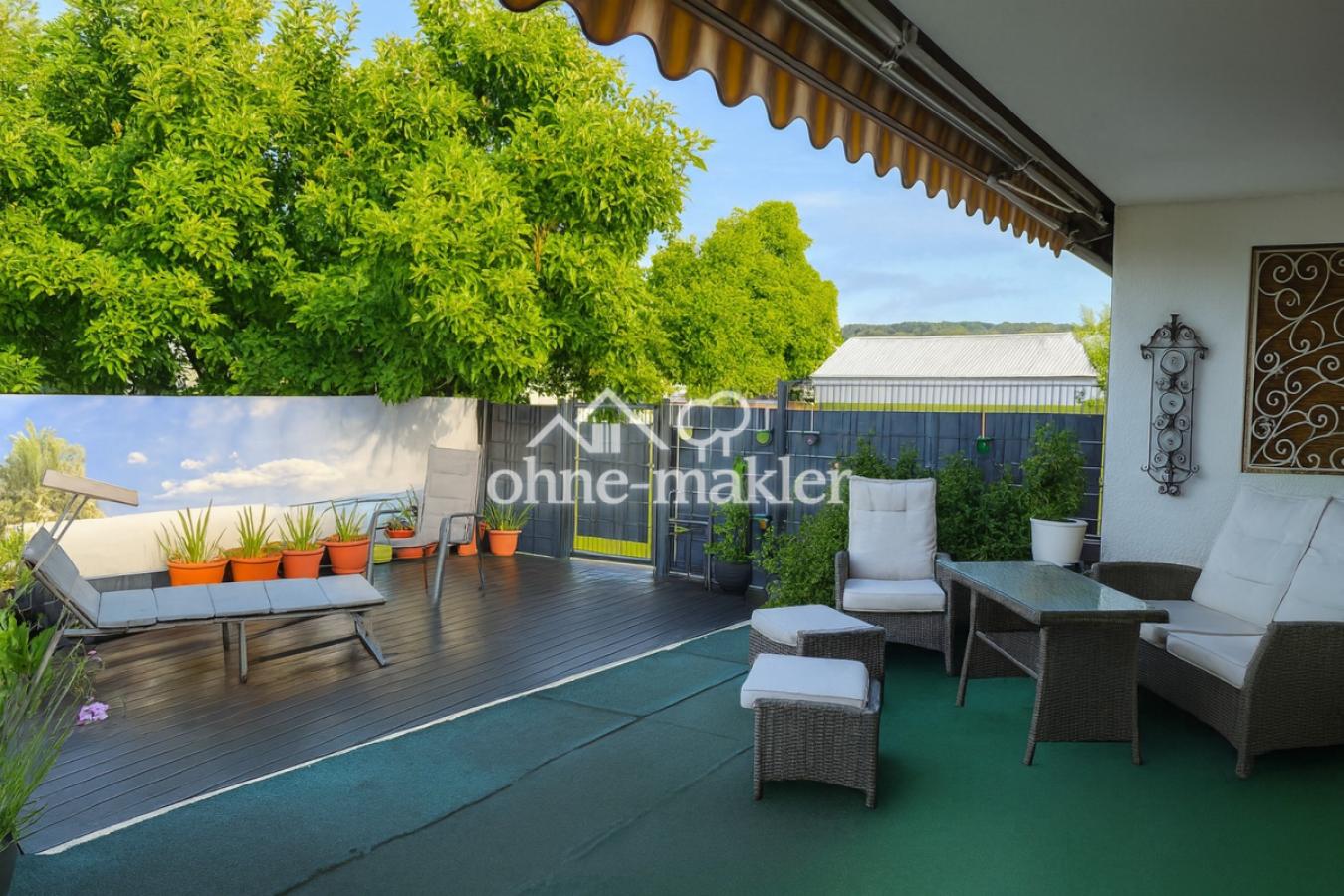 Überdachte Terrasse / Lounge