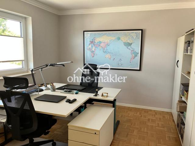 Büro/Schlafzimmer