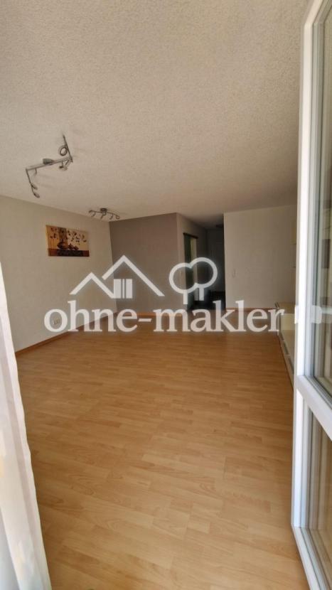 Wohnzimmer Sicht Balkon