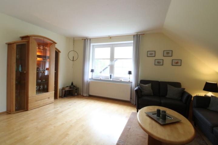 Wohnzimmer DG