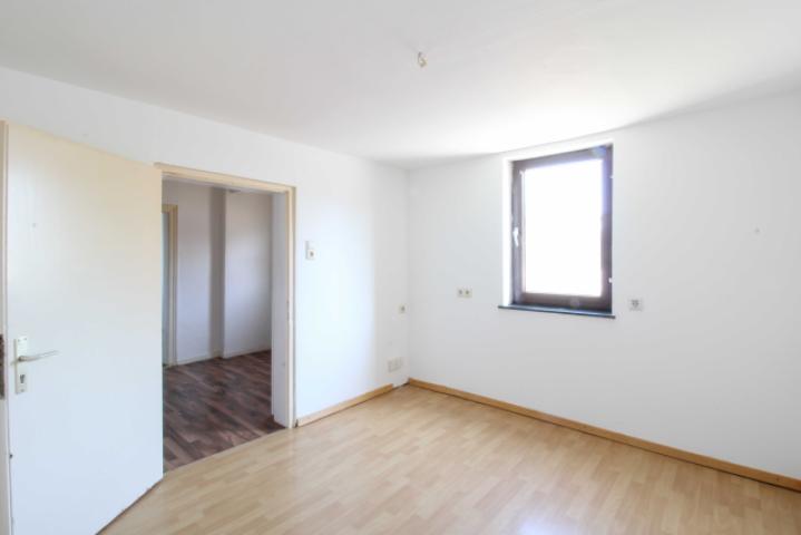 Schlafzimmer II EG