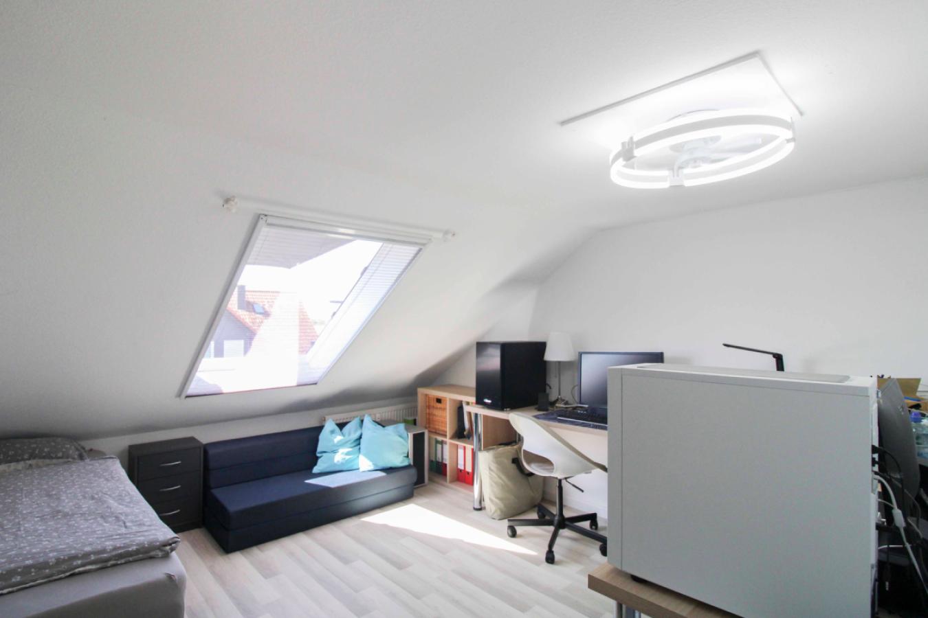 Schlafzimmer 2