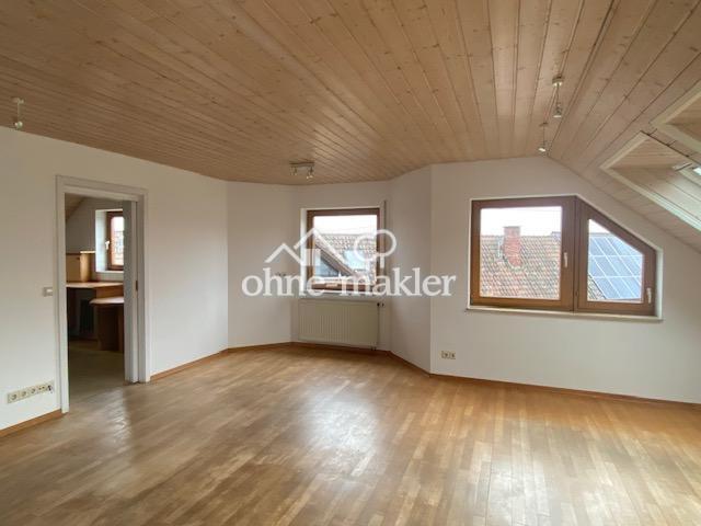 Wohnzimmer mit Erker 