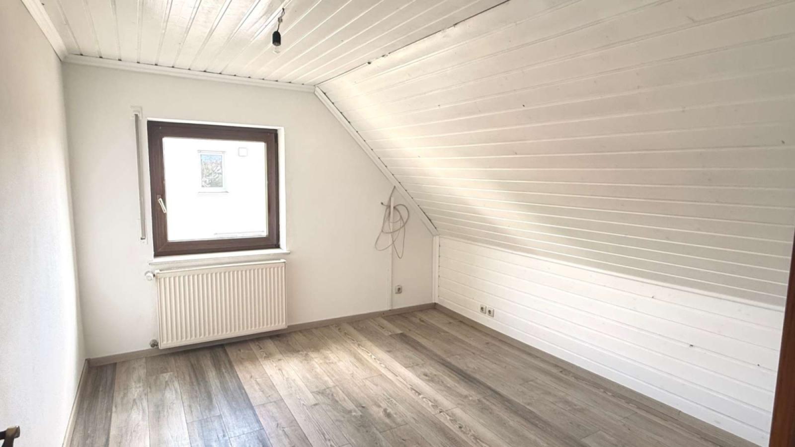 Dachgeschoss Zimmer 1