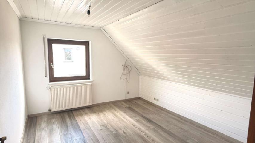Dachgeschoss Zimmer 1