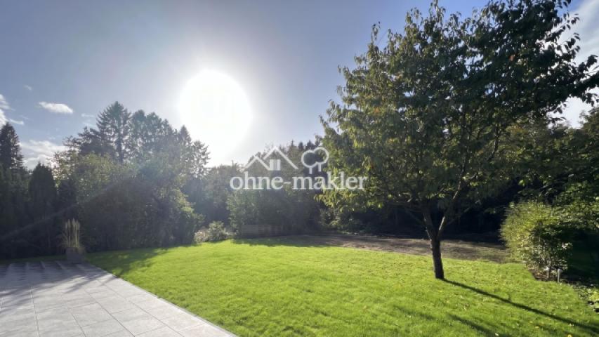 Garten mit Waldblick