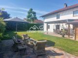 Hausansicht Garten