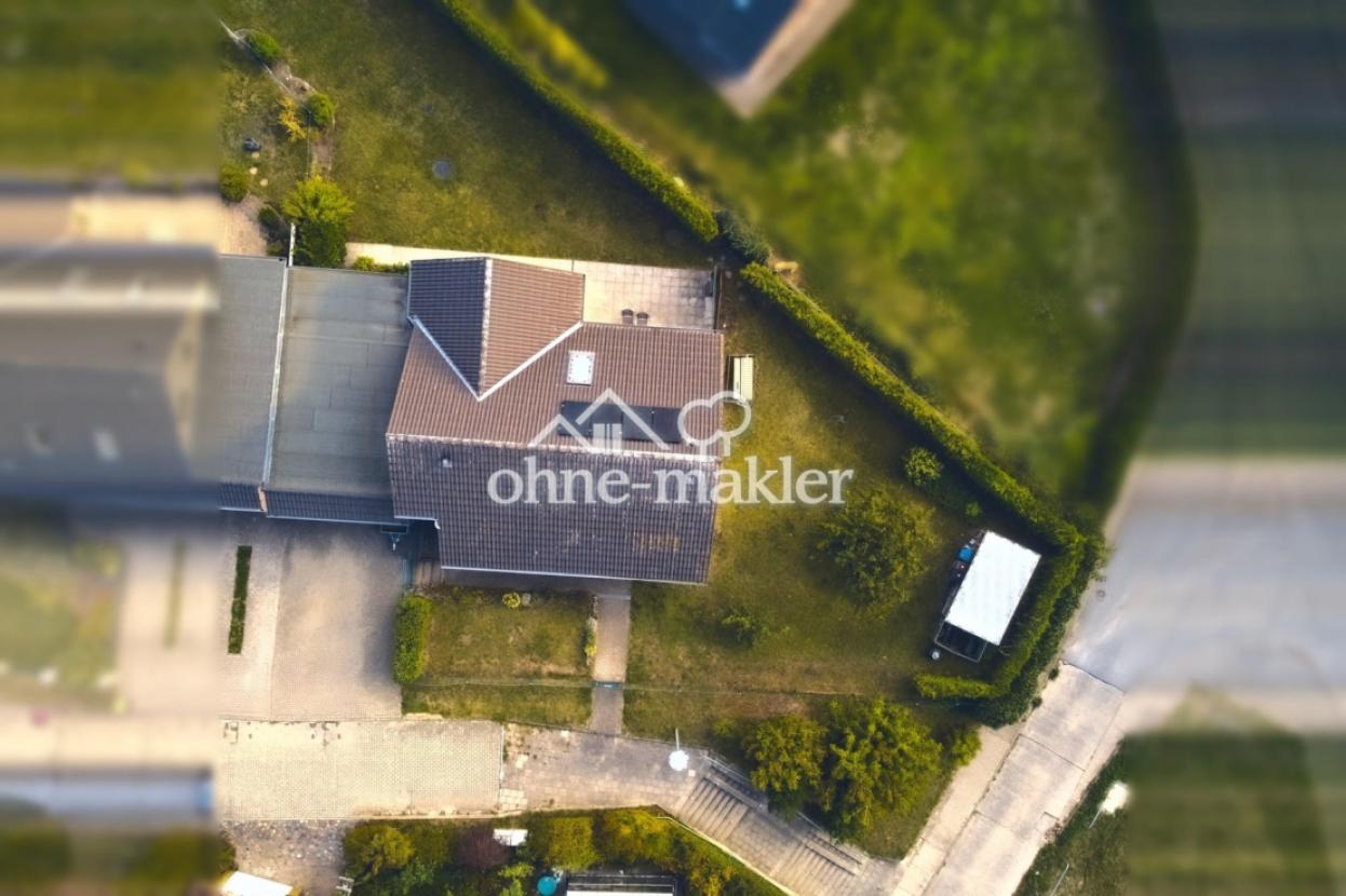 Grundstück, 718 m²