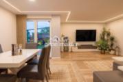 Essplatz mit Terrassenzugang