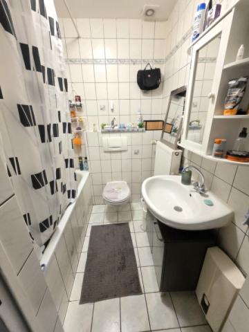 Badezimmer / EG