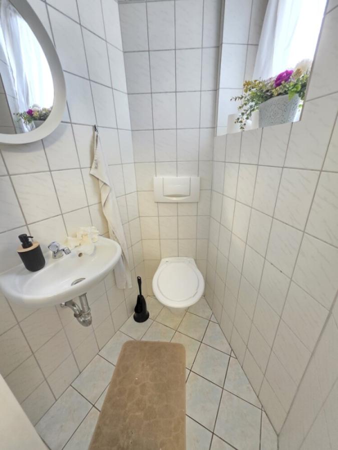 Gäste-WC / EG