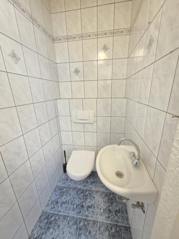 Gäste WC / OG