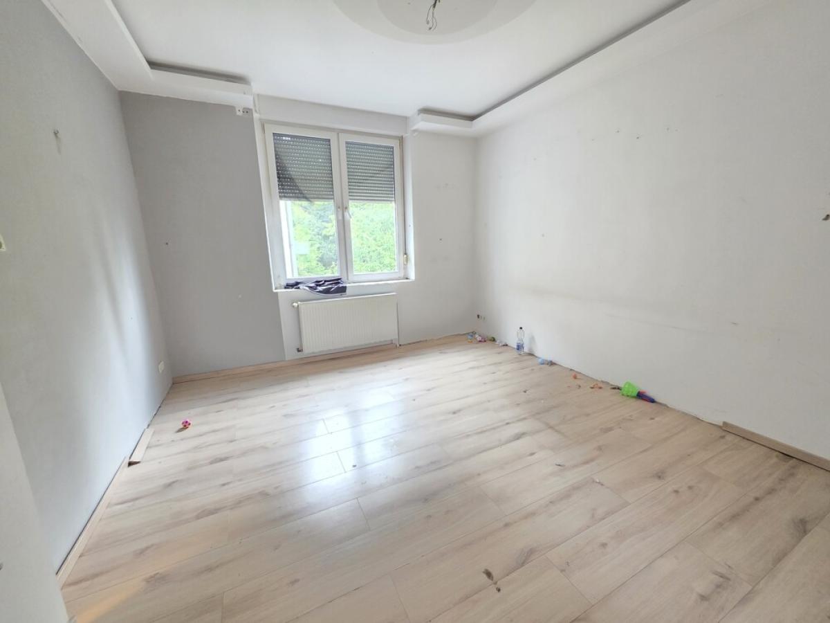 Wohnzimmer / OG