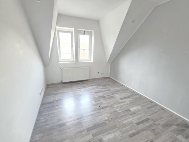 Schlafzimmer DG
