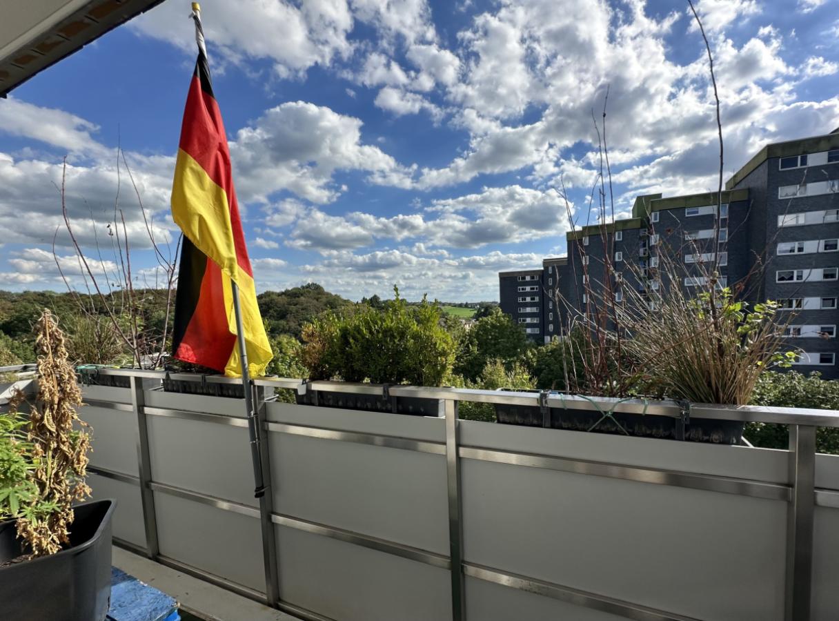 Ausblick Wohnzimmer-Balkon