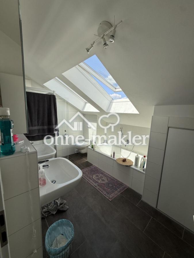 Badezimmer DG 