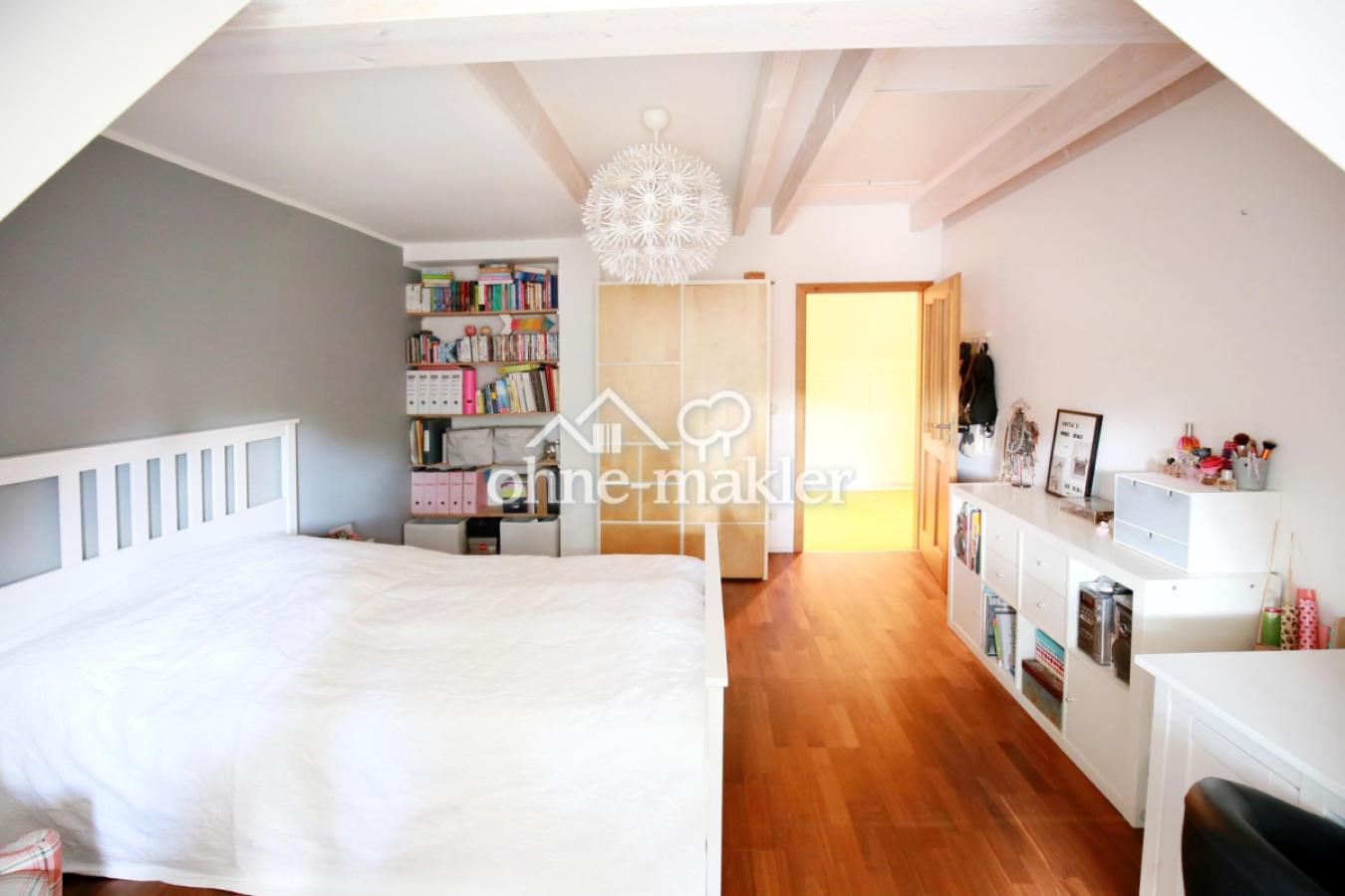 Schlafzimmer 3