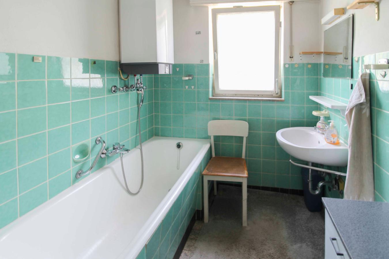 Badezimmer EG