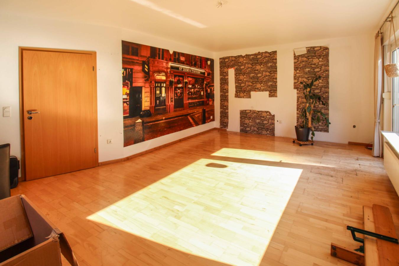 7. Wohnzimmer