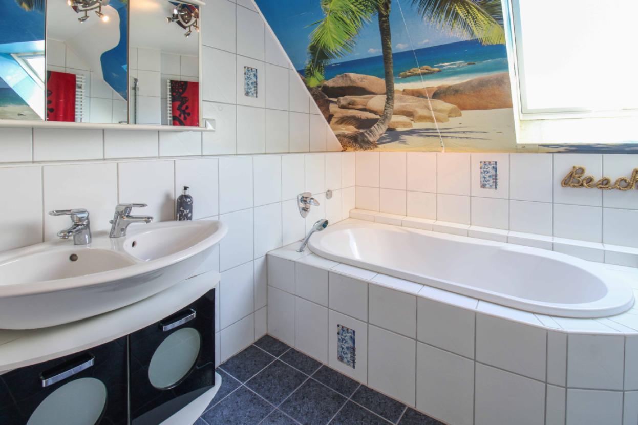 11. Badezimmer