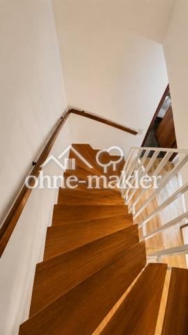 Treppe; DG-1.OG