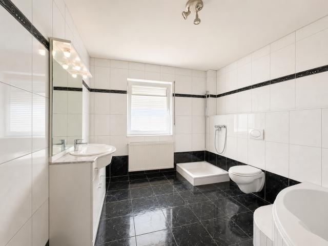 Badezimmer EG R