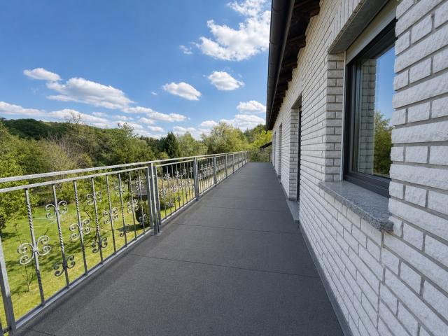 Balkon OG