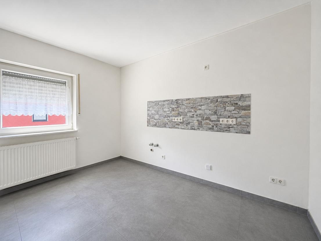 Zimmer (Küche) OG R