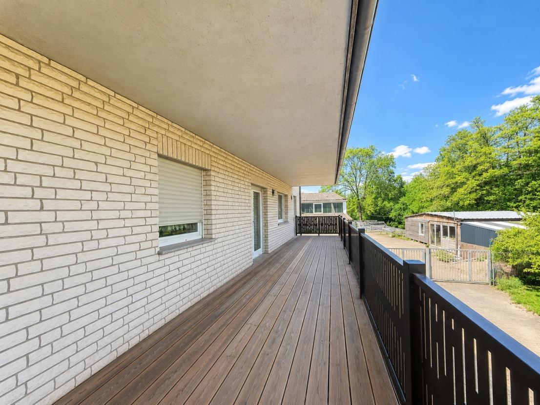 Balkon OG L