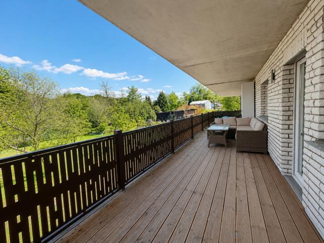 Balkon OG L