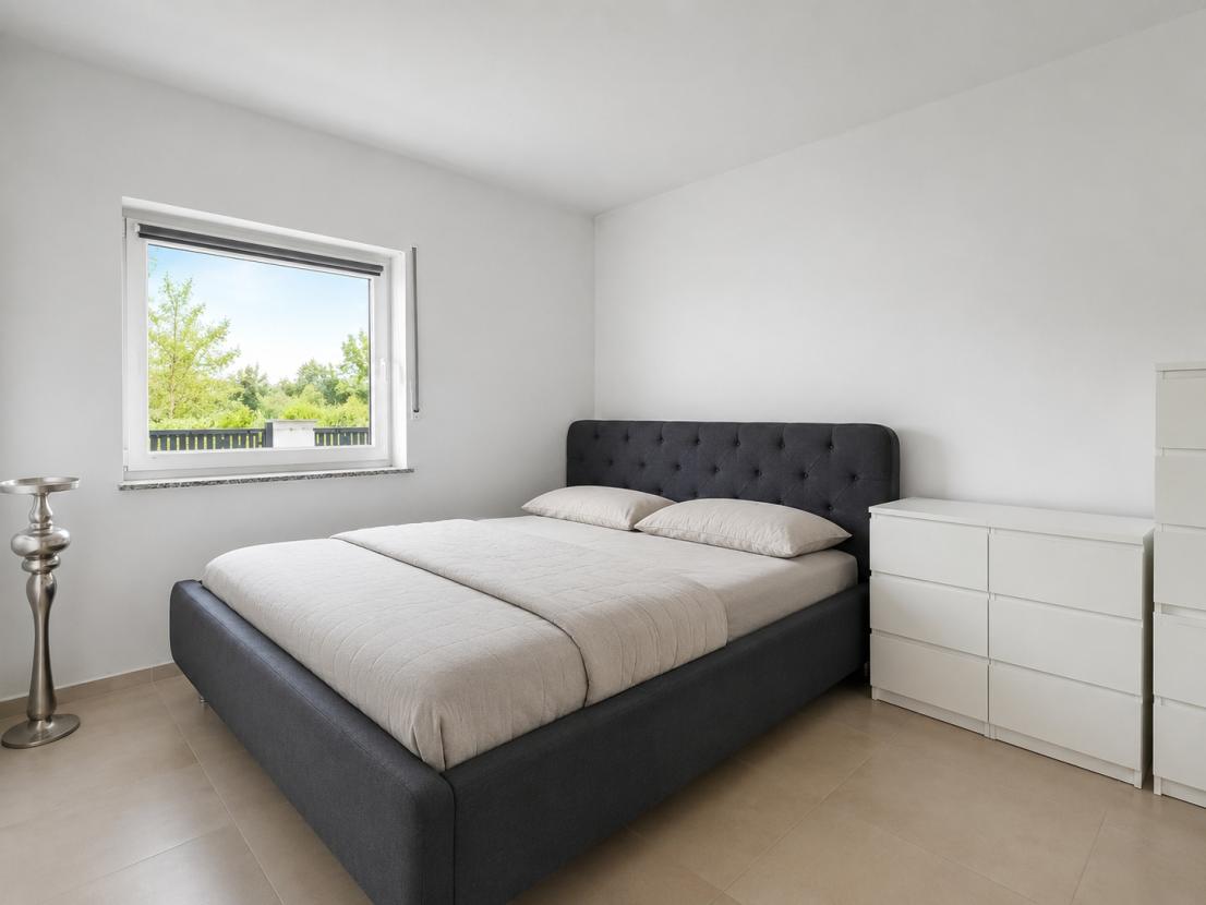 Schlafzimmer L