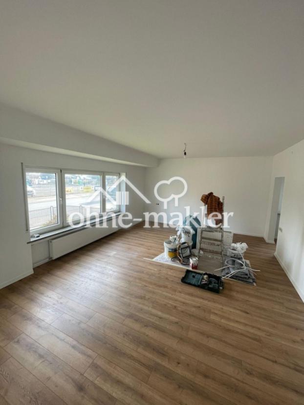 Wohnzimmer 1 / großes Zimmer