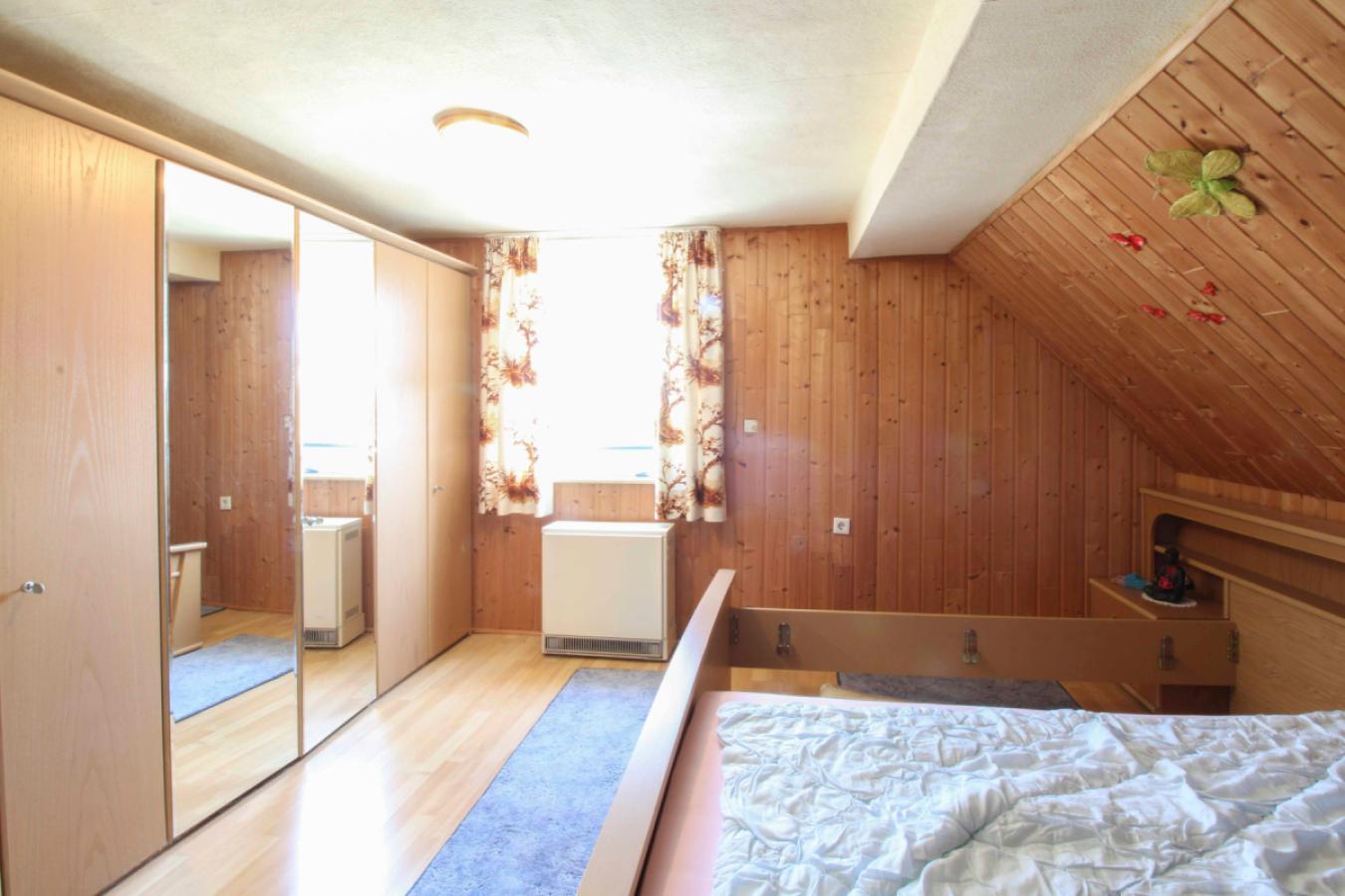Schlafzimmer III OG