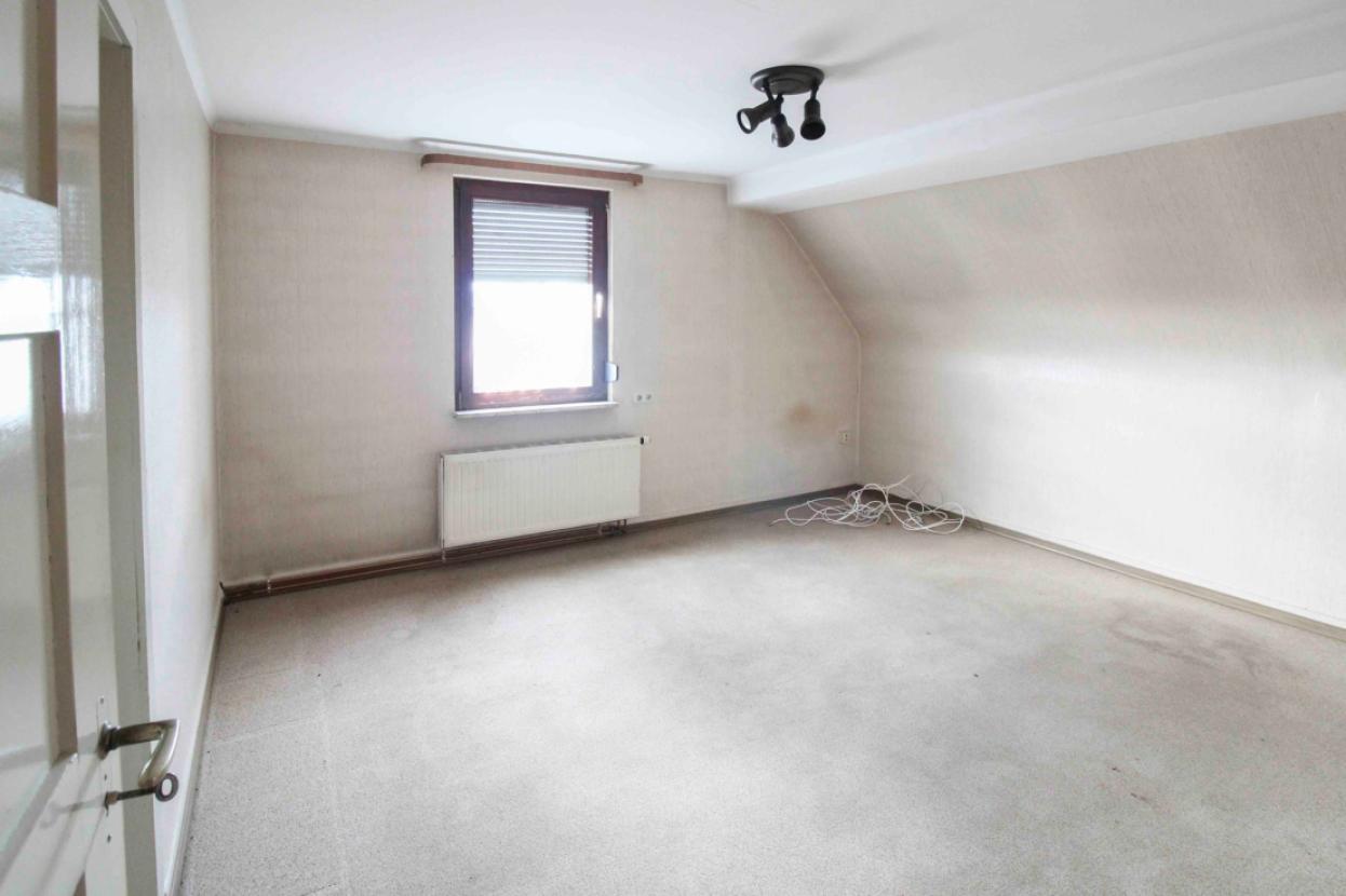 Schlafzimmer OG re