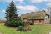 Scheune und Garage