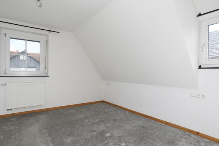 Schlafzimmer DG