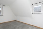 Schlafzimmer DG