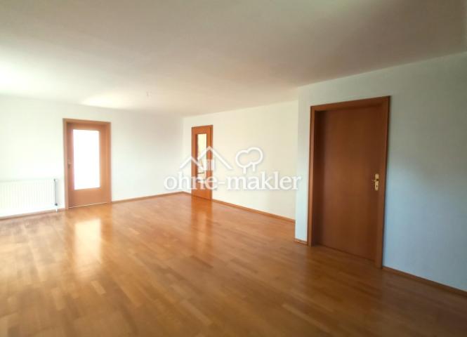 Wohnzimmer 1.OG rechts