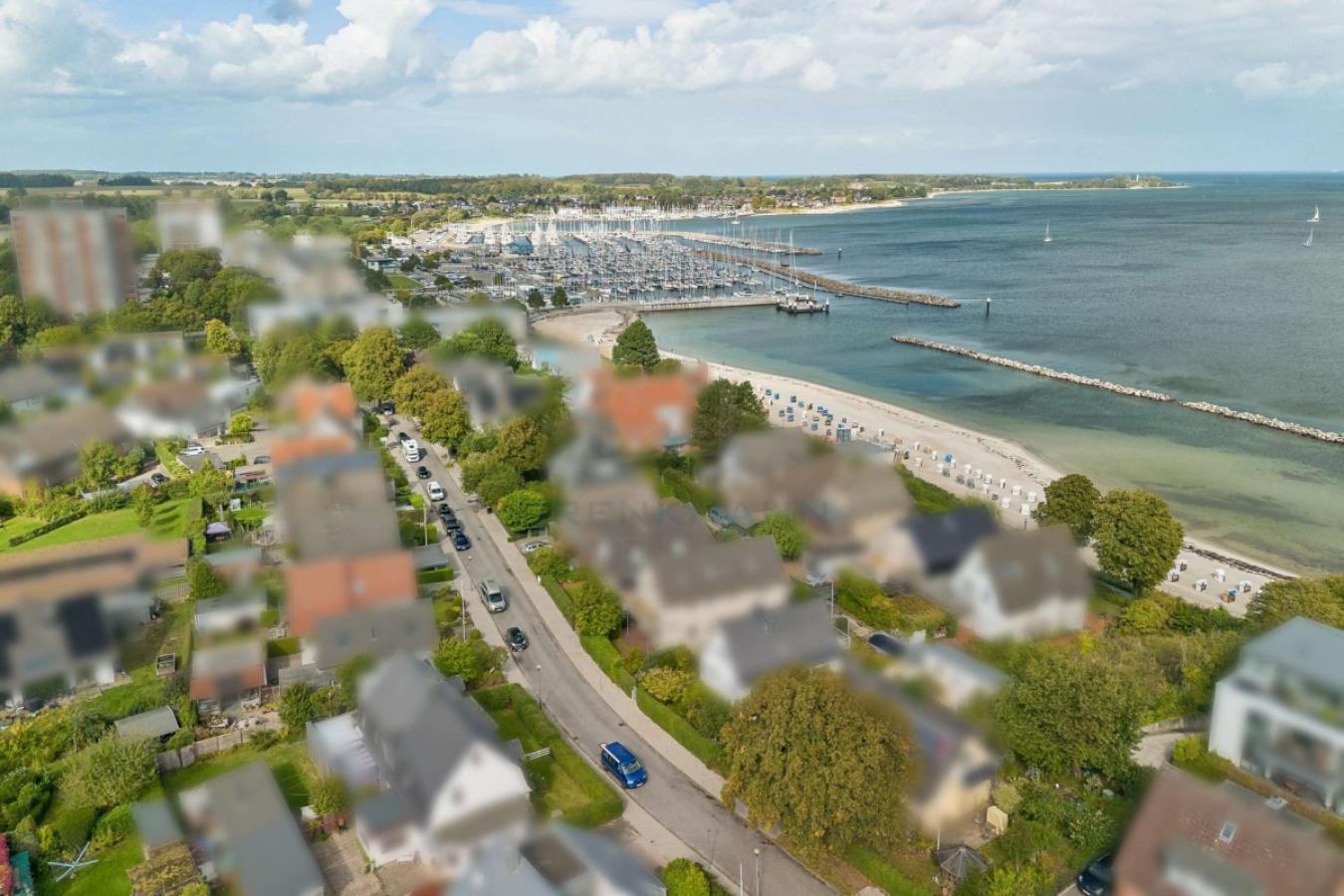 Luftaufnahme Richtung Hafen