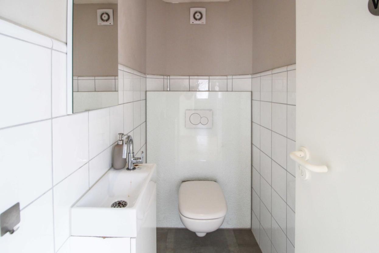 WC