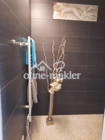 Große Dusche OG
