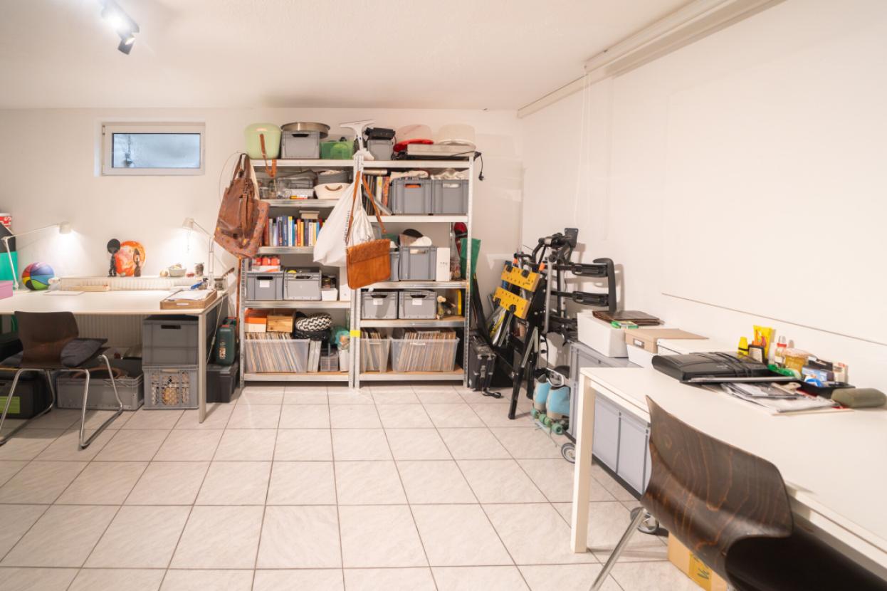 Büro 2 UG 